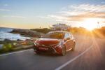 Toyota Corolla Hybrid 2018 года (WW)